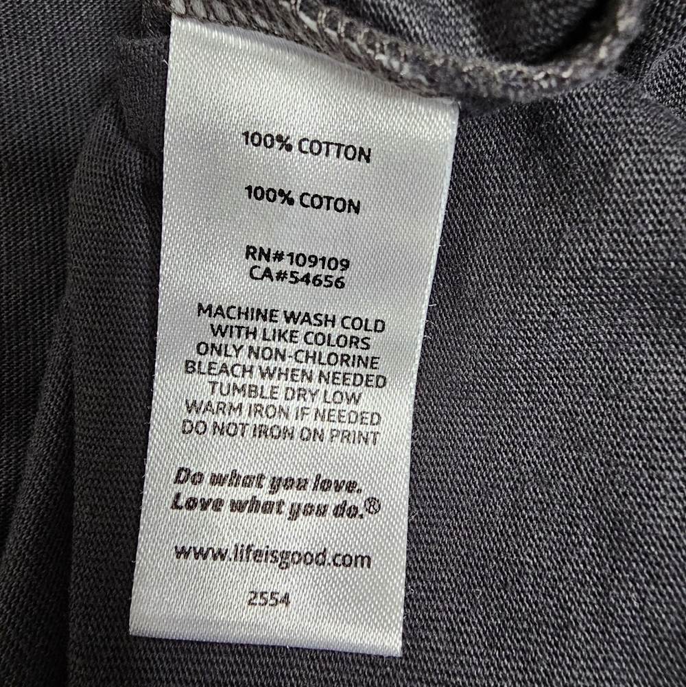 Life Is Good Dark Charcoal Gray Boxy Hoodie Tee Tiger Crush Strike Graphic Small - Picture 8 of 8